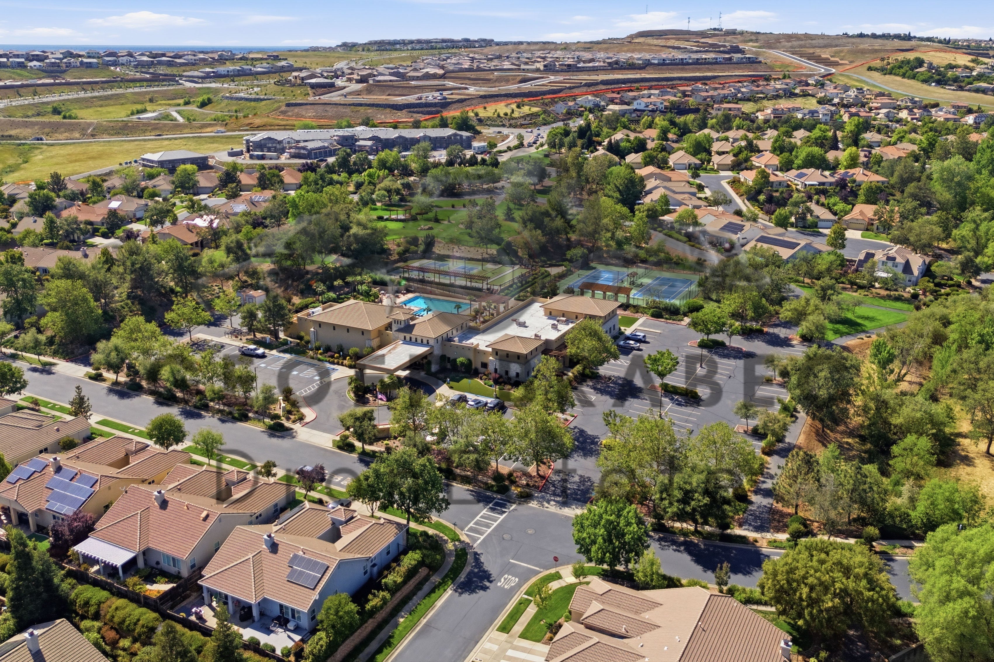 The Lodge at Four Seasons_El Dorado Hills - Stock Photos