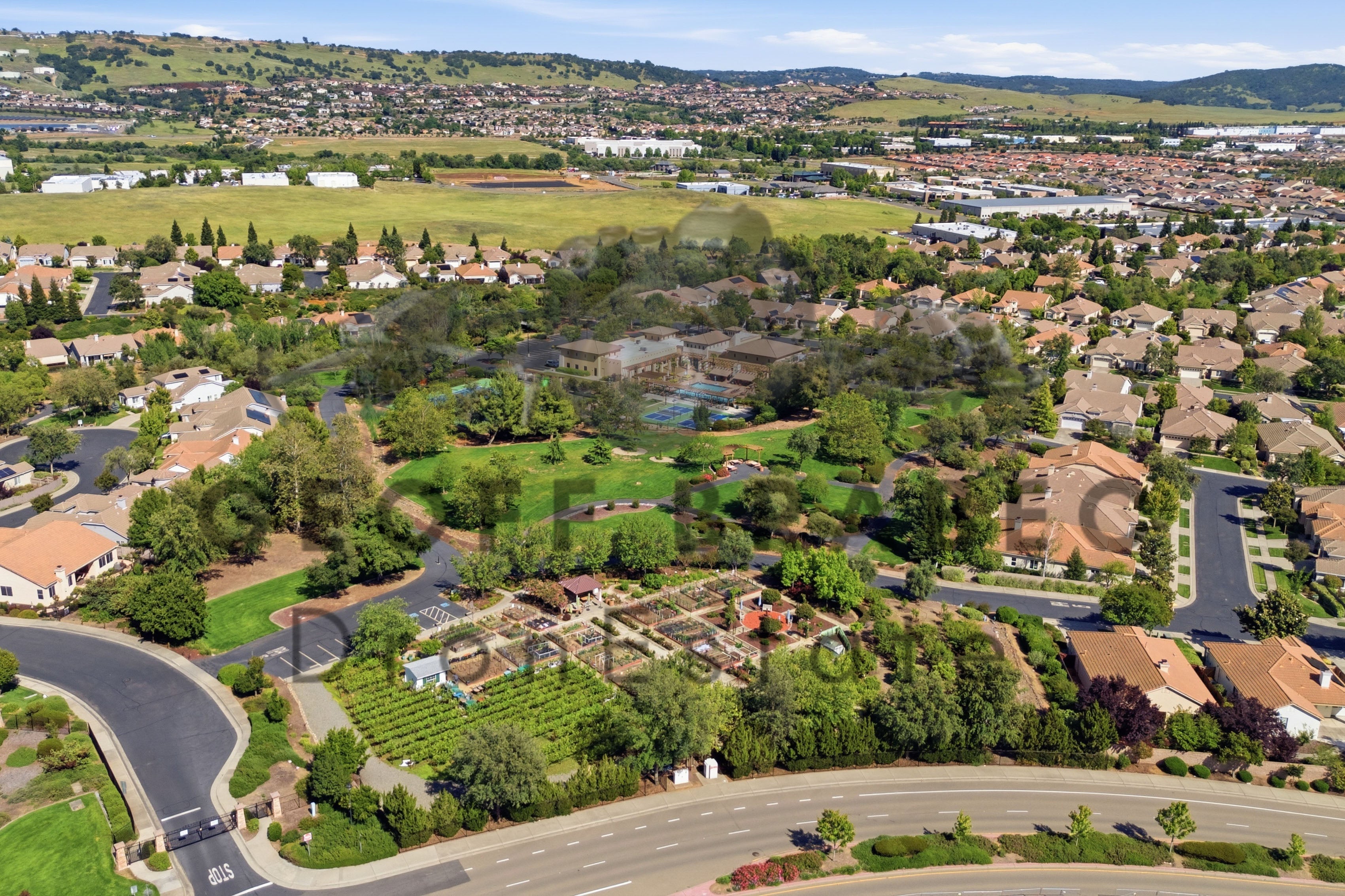 The Lodge at Four Seasons_El Dorado Hills - Stock Photos