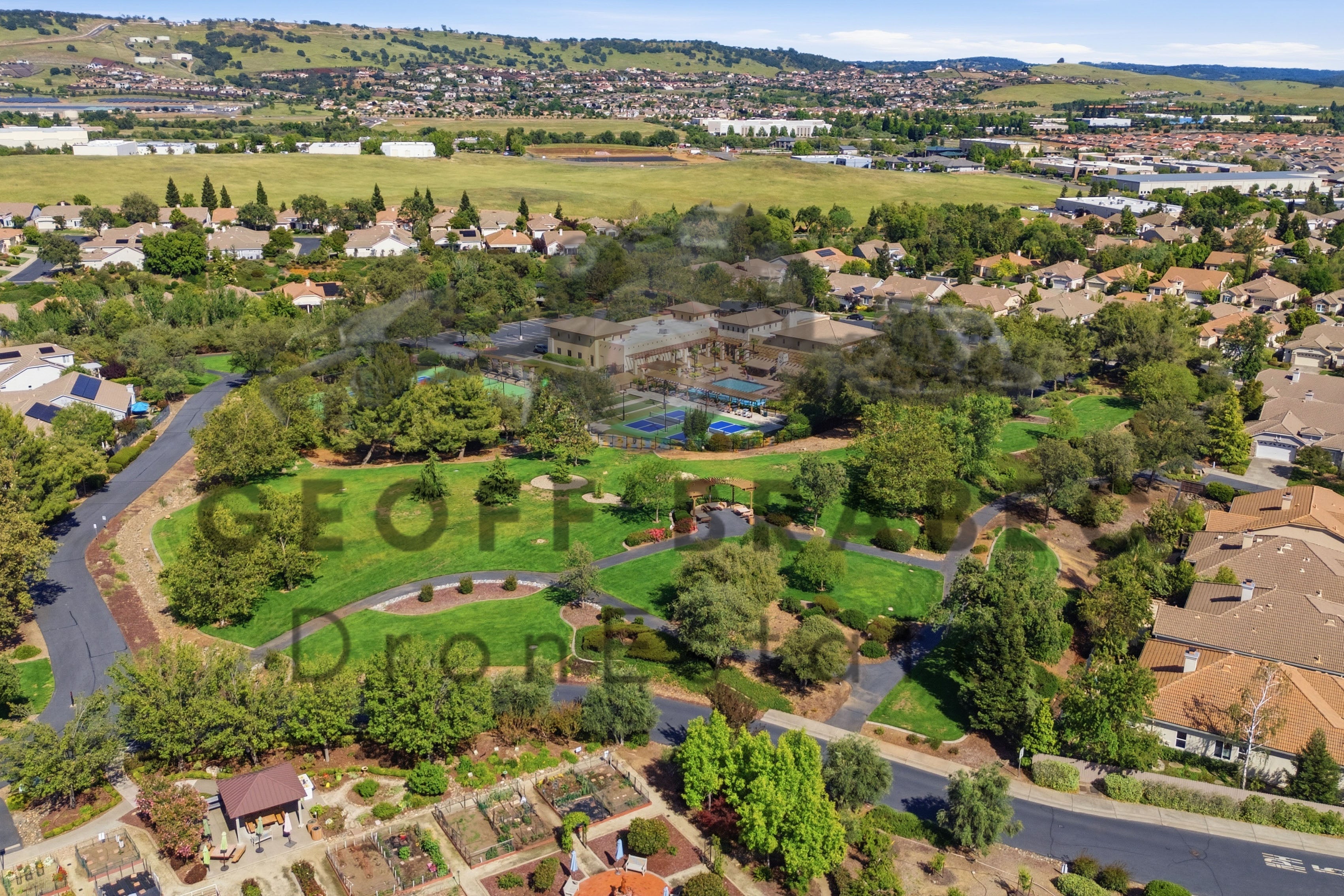 The Lodge at Four Seasons_El Dorado Hills - Stock Photos