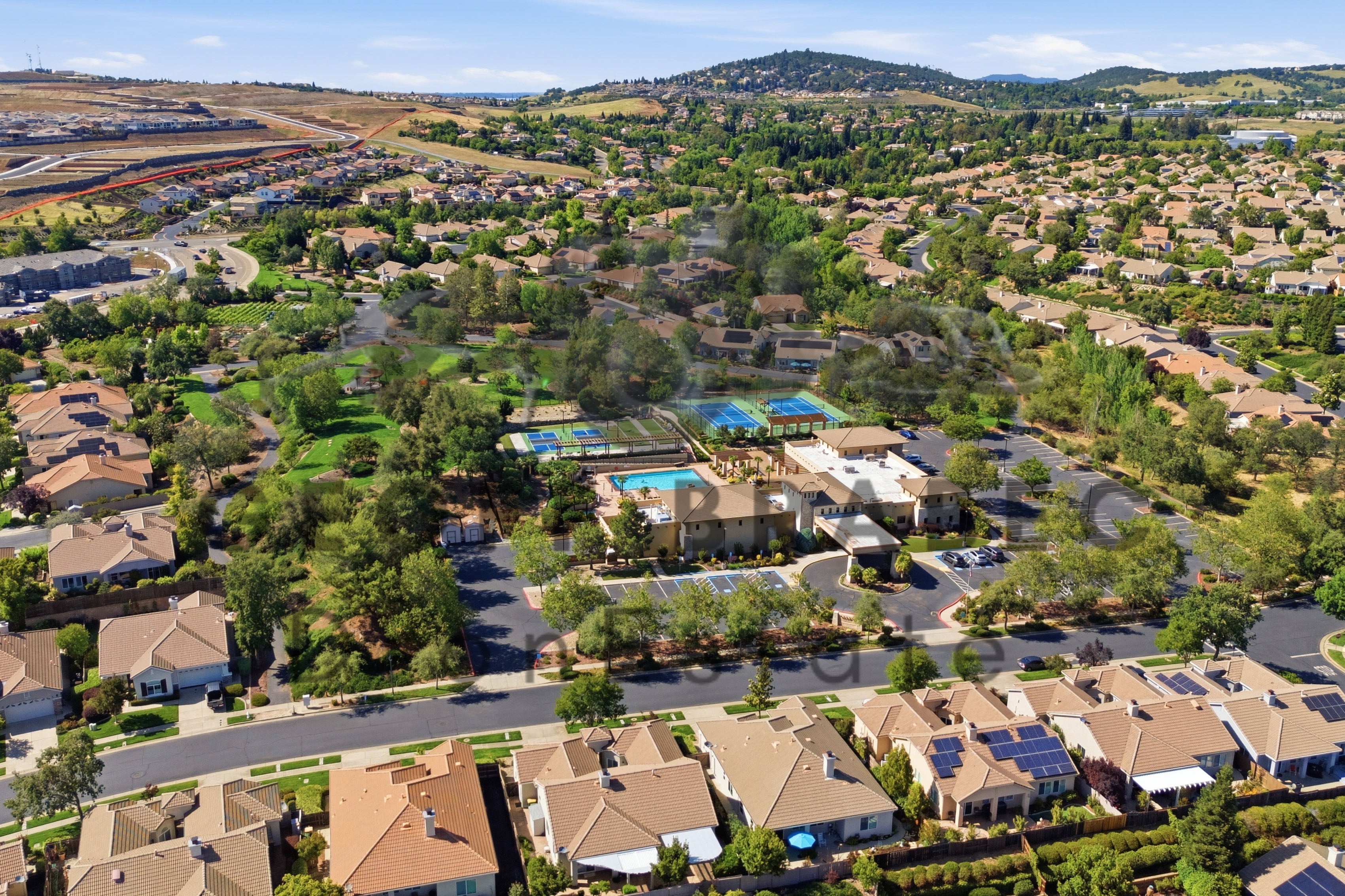 The Lodge at Four Seasons_El Dorado Hills - Stock Photos