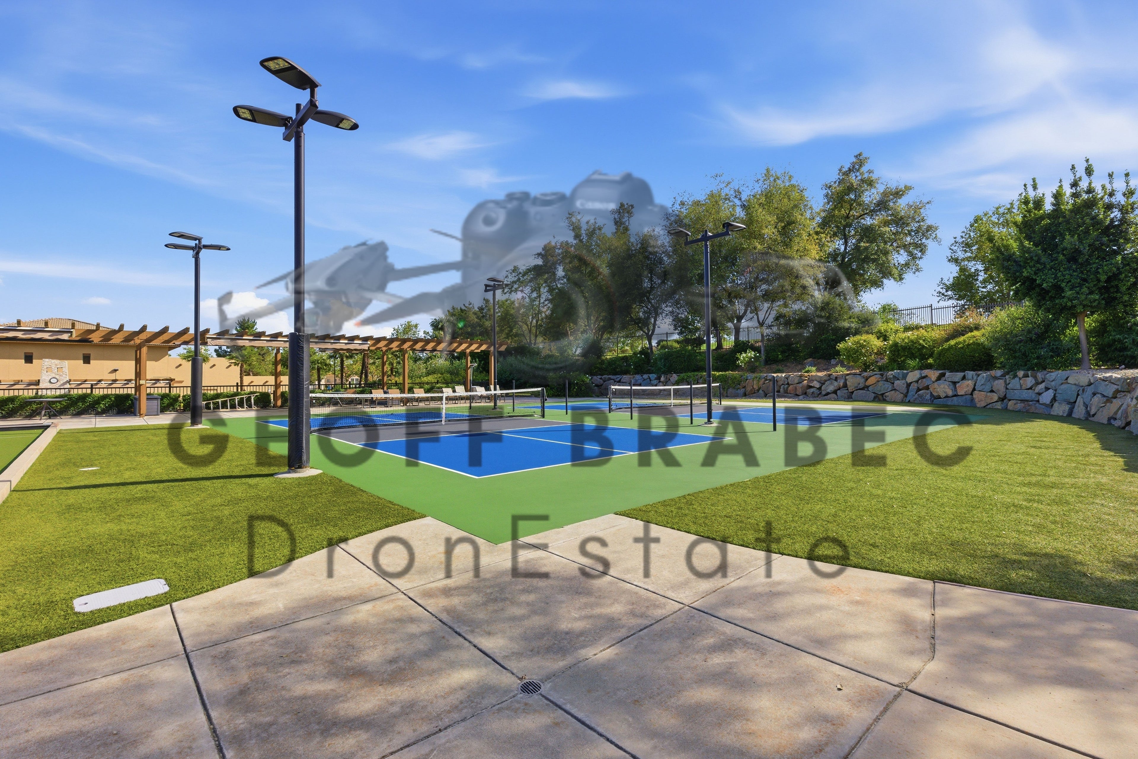 The Lodge at Four Seasons_El Dorado Hills - Stock Photos