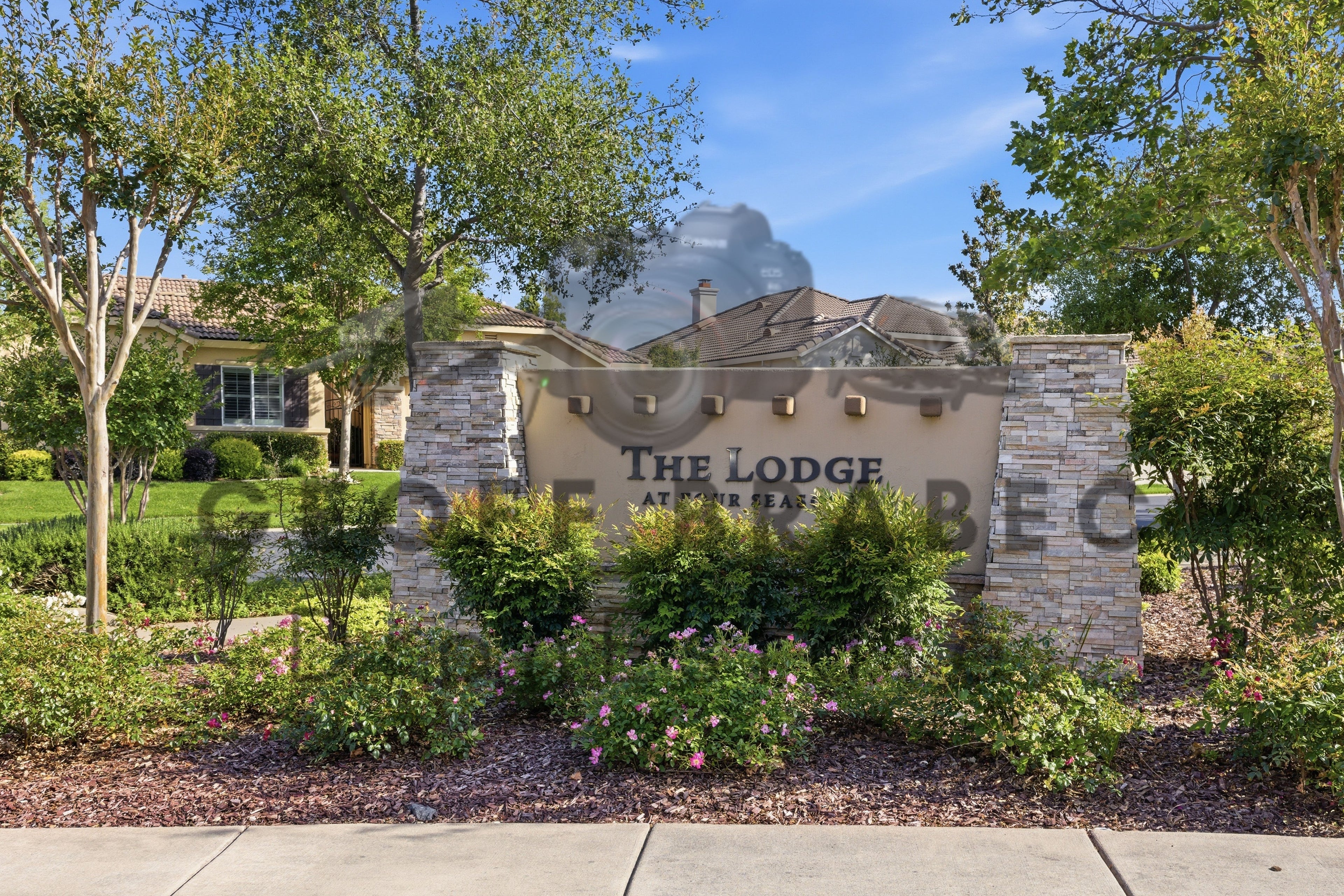 The Lodge at Four Seasons_El Dorado Hills - Stock Photos